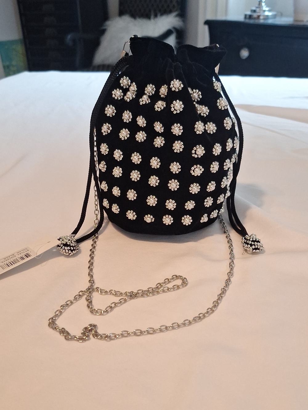NWT Black Velvet & Pearl Bag
